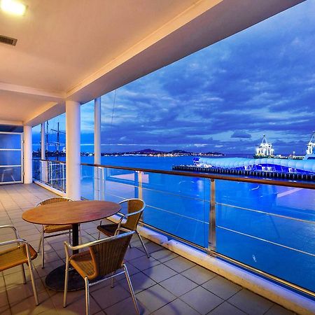 Qv Private Waterfront Apartment - Princes Wharf - 379 Окленд Экстерьер фото