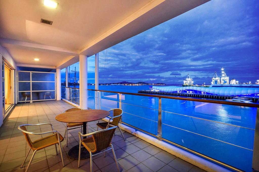 Qv Private Waterfront Apartment - Princes Wharf - 379 Окленд Экстерьер фото